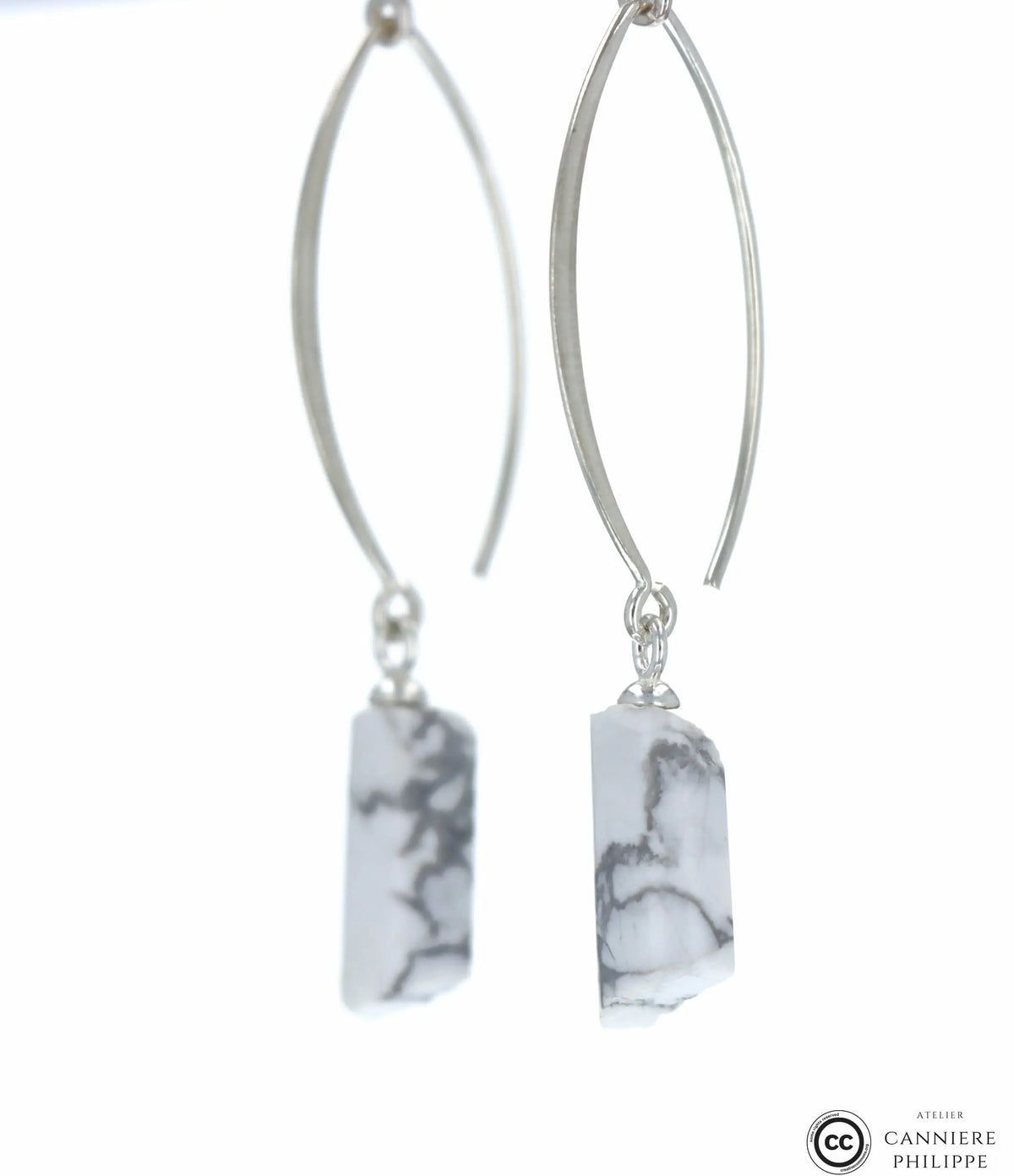 Boucles d'oreilles Howlite 1 La Taillerie