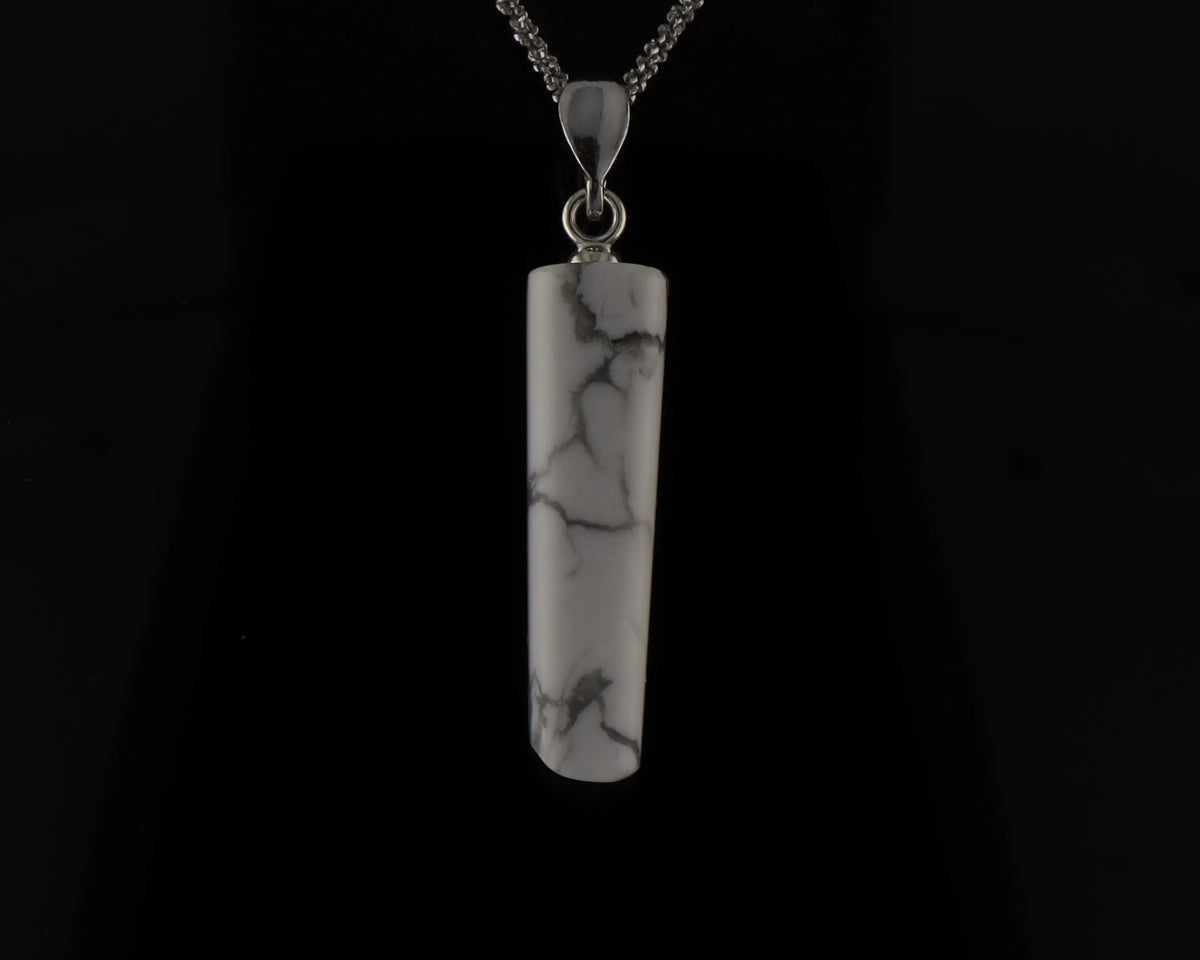 Pendentif Howlite 1 La Taillerie