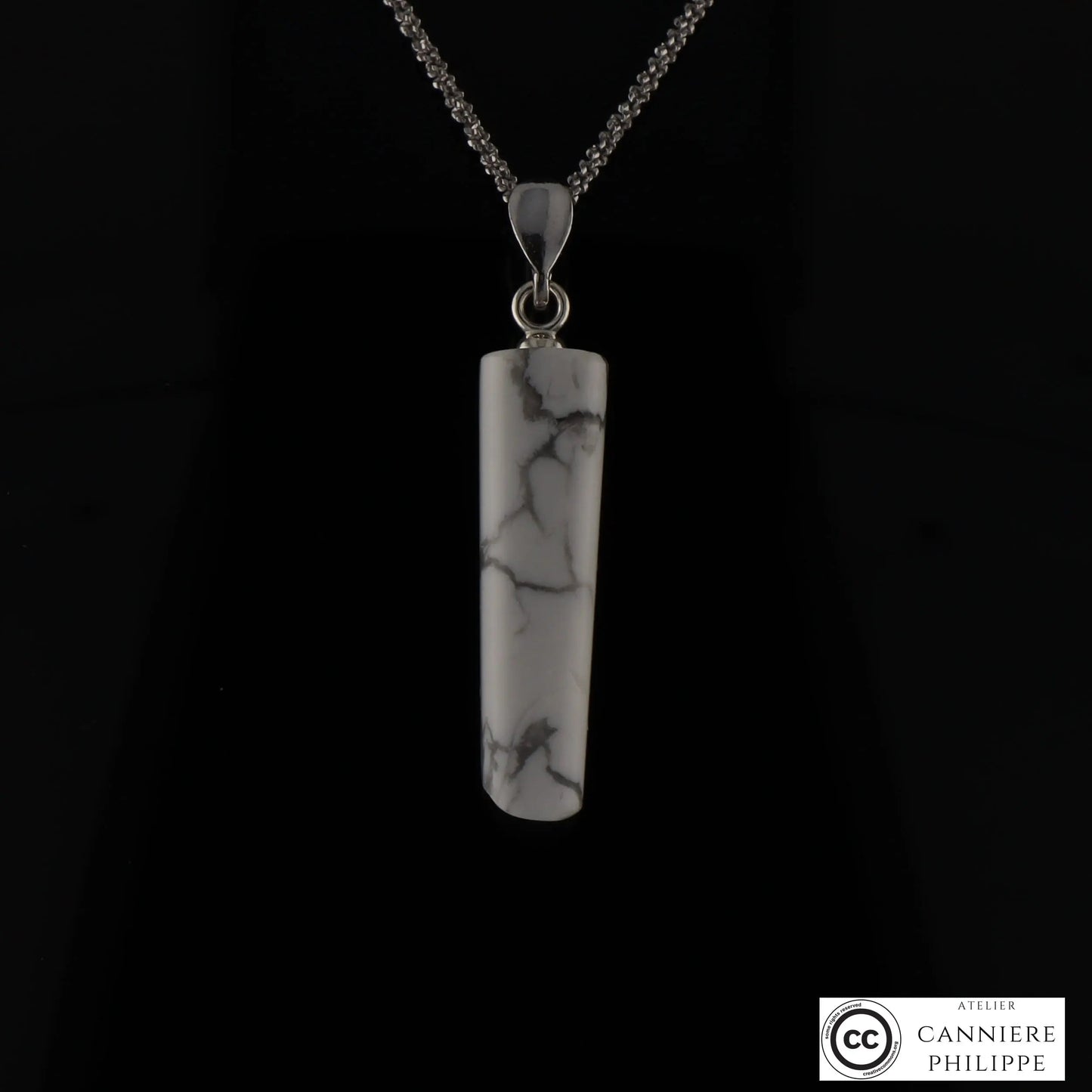 Pendentif Howlite 1 La Taillerie