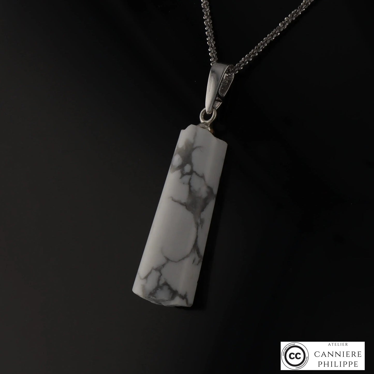 Pendentif Howlite 2 La Taillerie