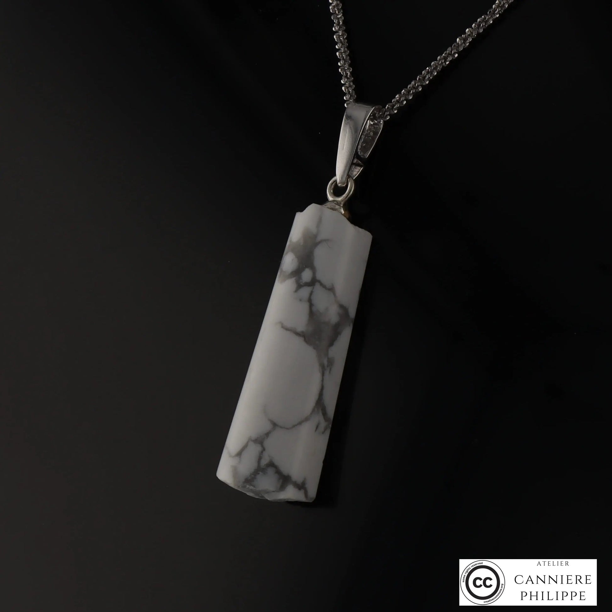 Pendentif Howlite 2 La Taillerie