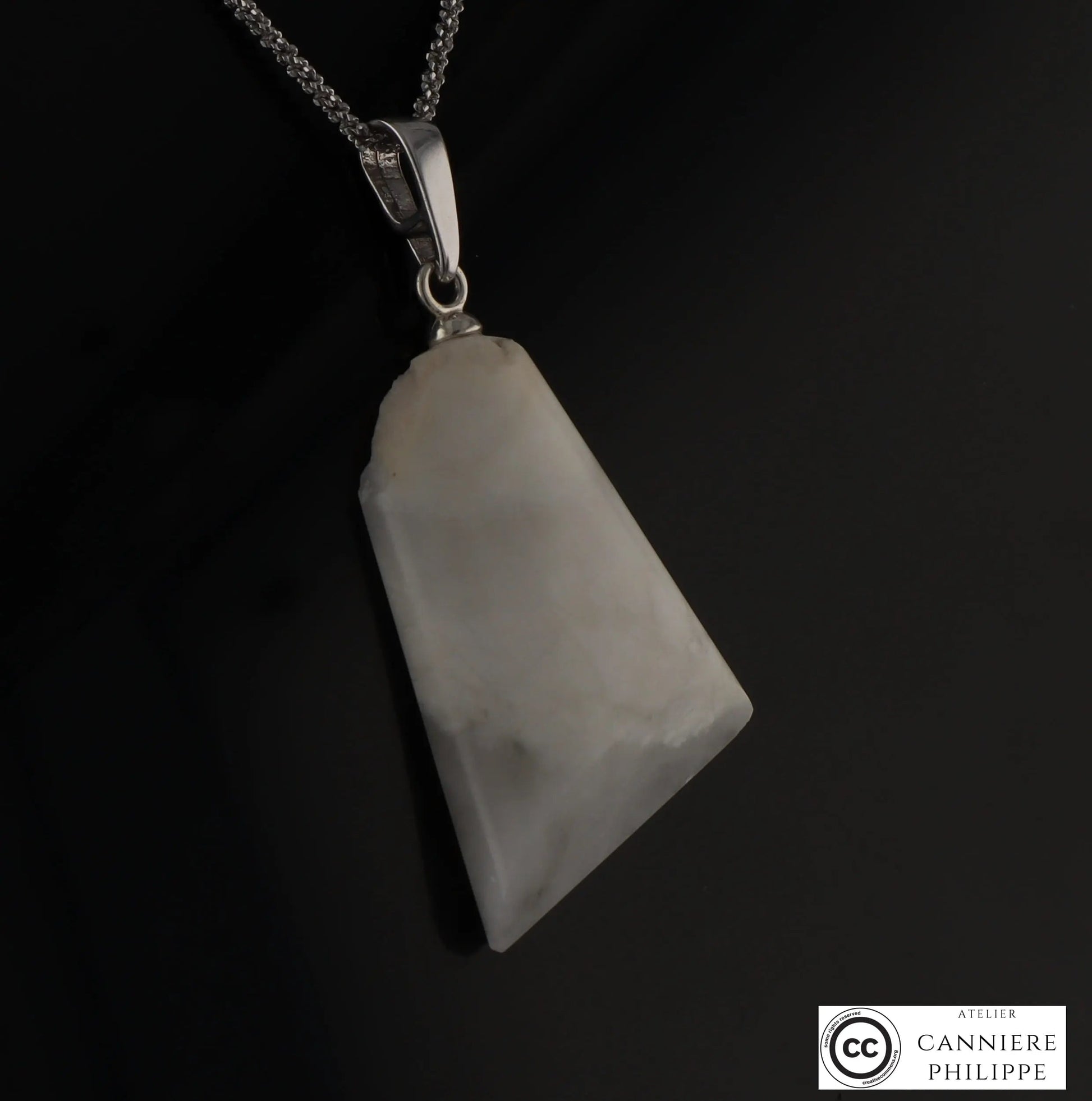 Pendentif Howlite 3 La Taillerie