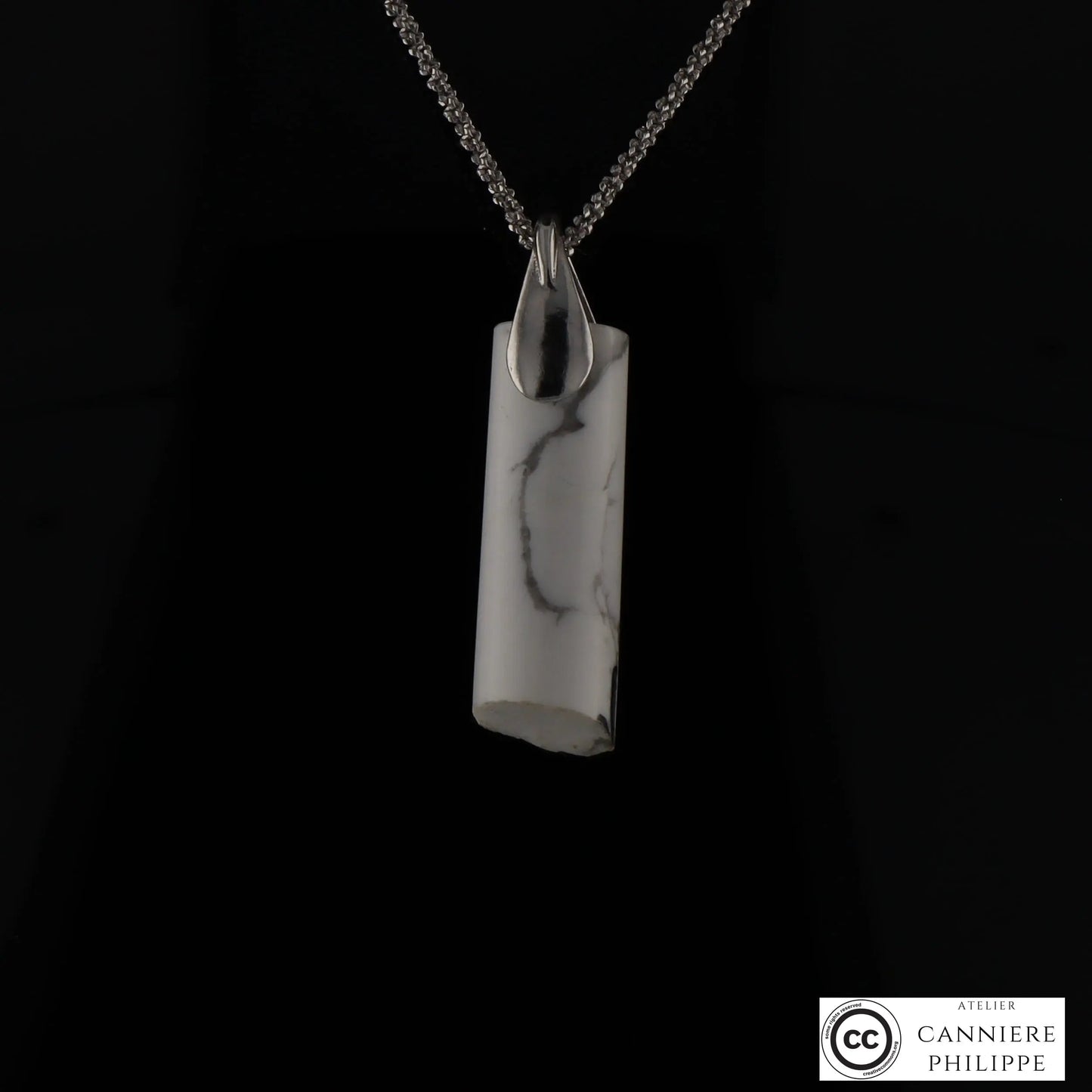 Pendentif Howlite 4 La Taillerie