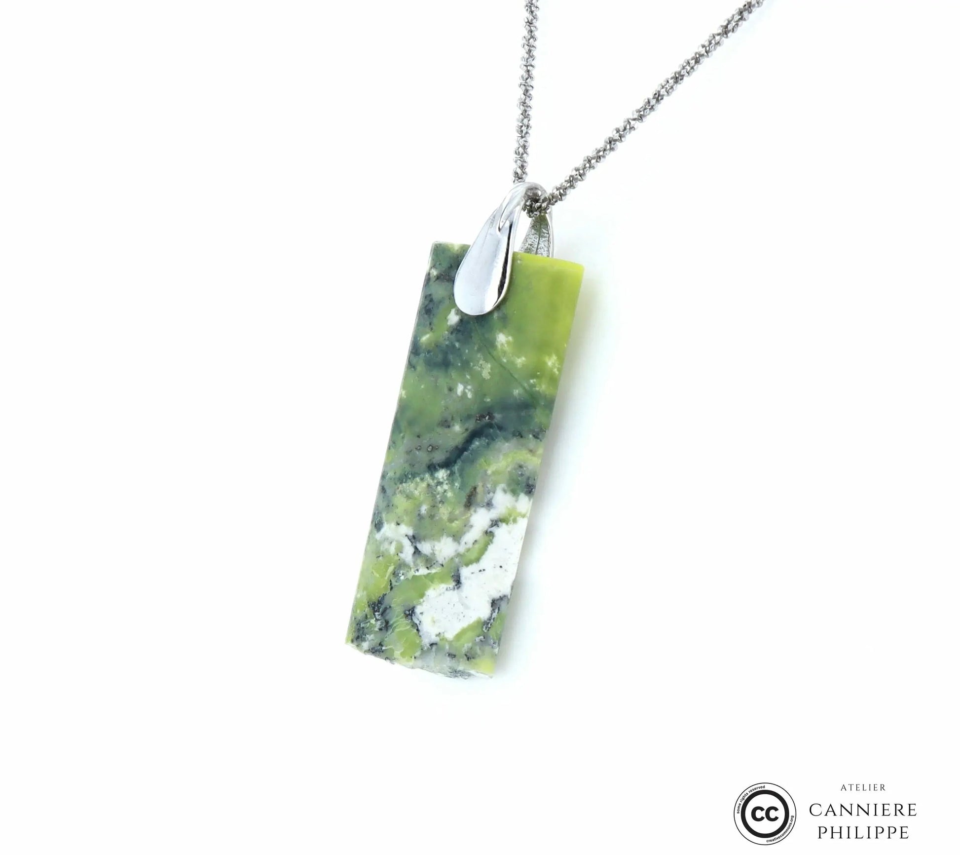 Pendentif Serpentine 1 La Taillerie