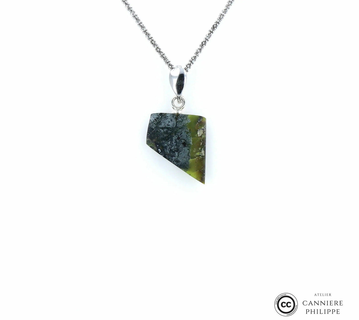 Pendentif Serpentine 3 La Taillerie