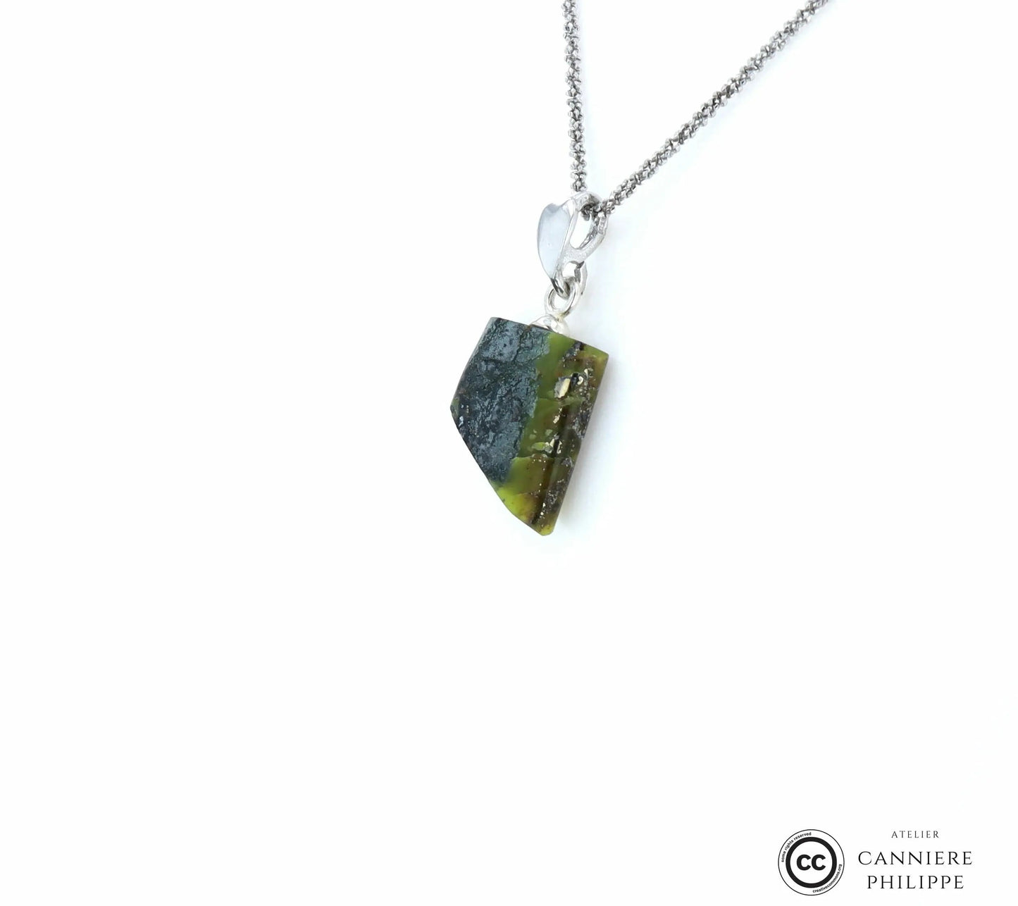 Pendentif Serpentine 3 La Taillerie